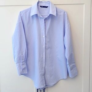 Zara women’s oversized poplin shirt, blue pinstripe.
